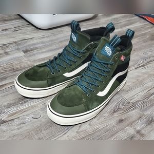 VANS Mte 2 size 10.5